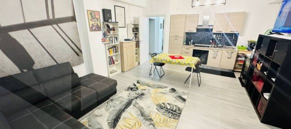 4 rooms Apartment in Rome, Italy No. 34072 7