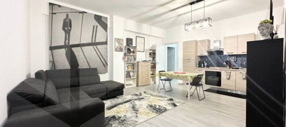 4 rooms Apartment in Rome, Italy No. 34072 2