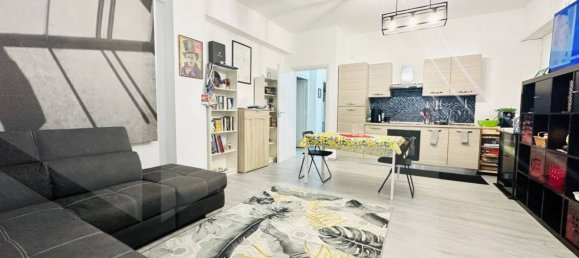 4 rooms Apartment in Rome, Italy No. 34072 6