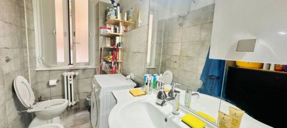 4 rooms Apartment in Rome, Italy No. 34072 14