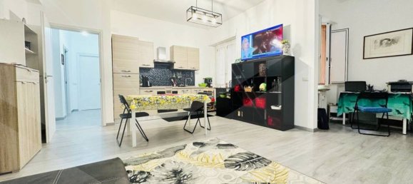 4 rooms Apartment in Rome, Italy No. 34072 8