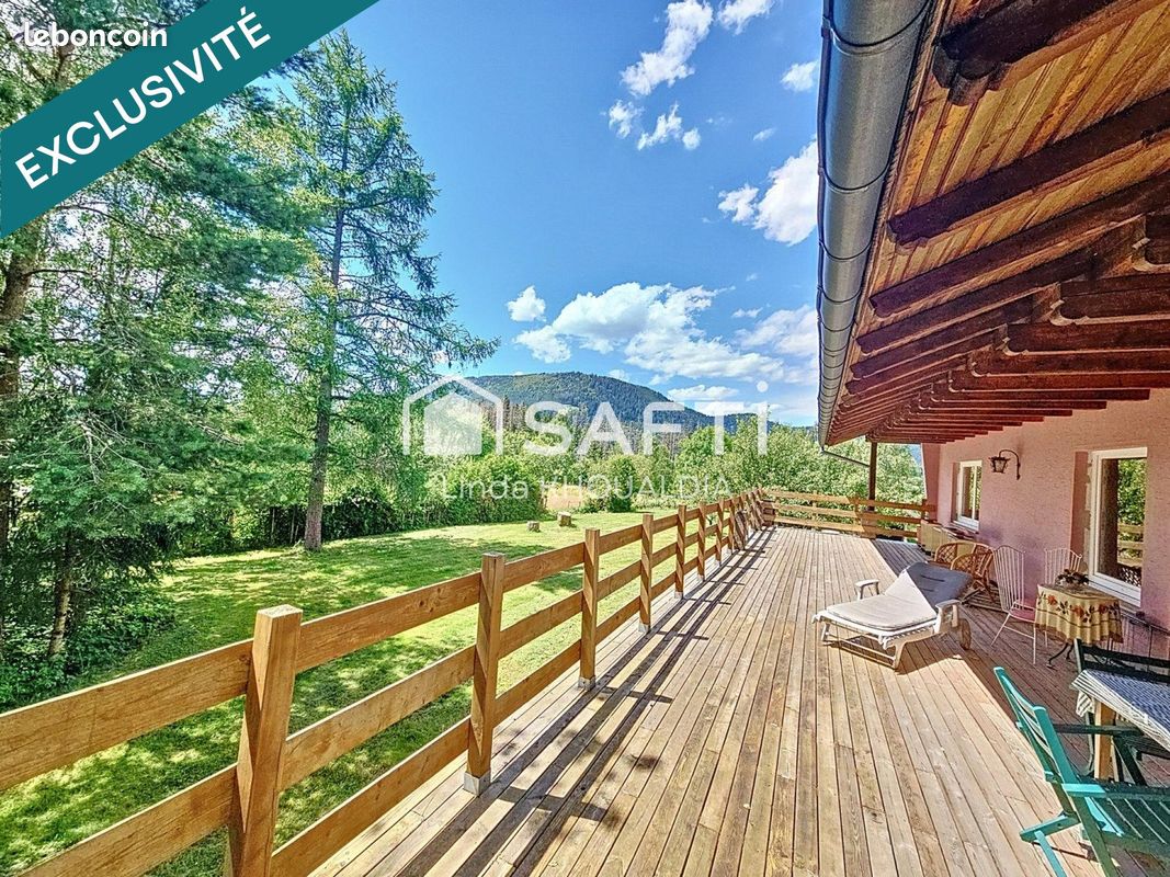 3 bedrooms House in Plaine, France No. 270011