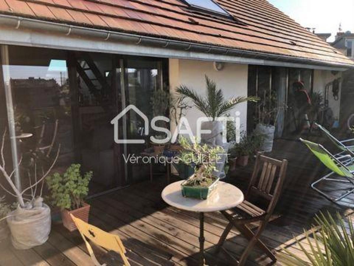 3 bedrooms Apartment in Argenteuil, France No. 23145