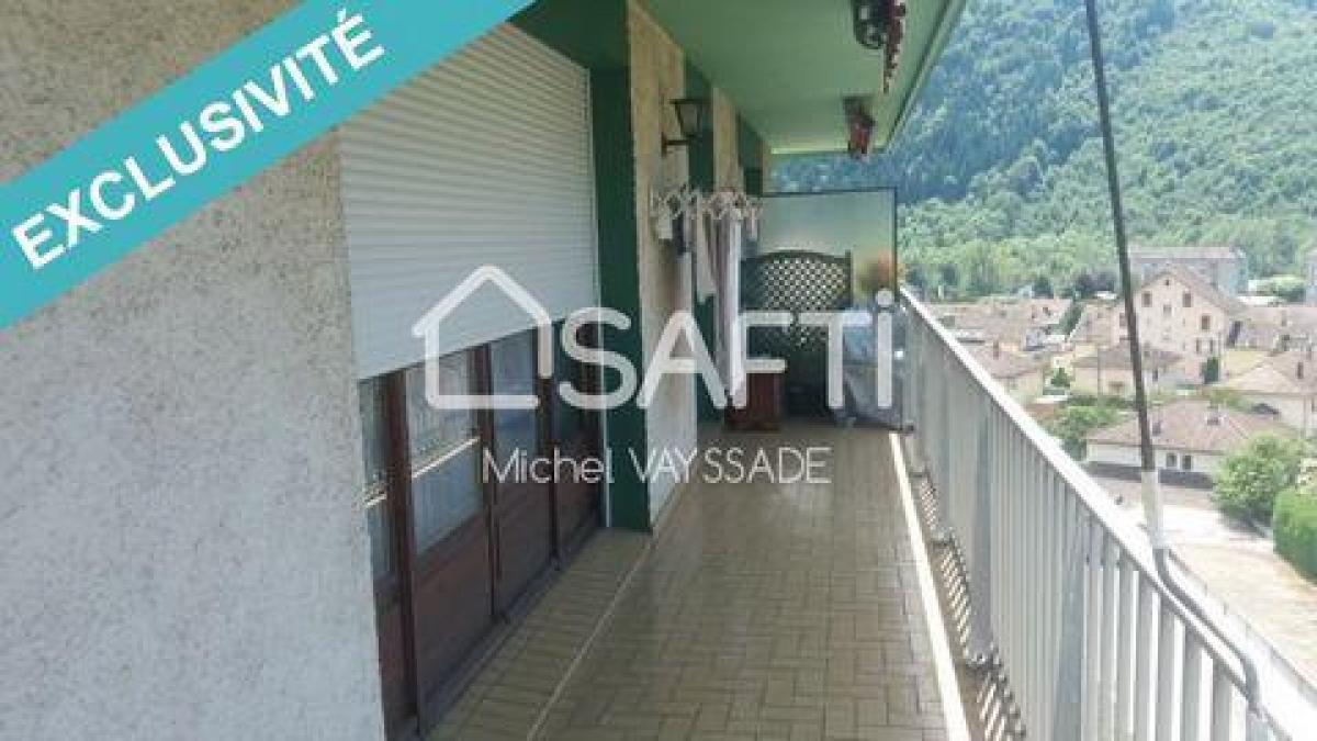 2 bedrooms Apartment in Ugine, France No. 26189