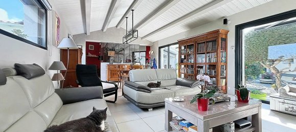 Casa de 3 dormitorios en Chatelaillon-Plage, France No. 100833 8