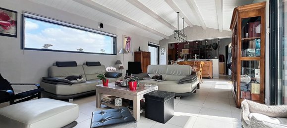 Casa de 3 dormitorios en Chatelaillon-Plage, France No. 100833 3