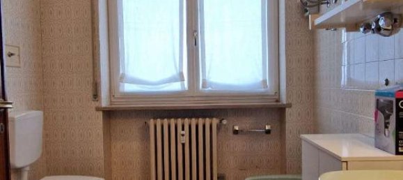 5 rooms Apartment in San Maurizio d'Opaglio, Italy No. 86334 14