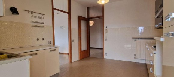 5 rooms Apartment in San Maurizio d'Opaglio, Italy No. 86334 7