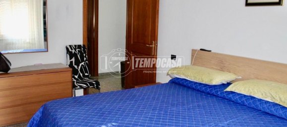 Apartamento de 3 dormitorios en Cinisello Balsamo, Italy No. 370139 11
