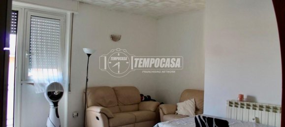 Apartamento de 3 dormitorios en Cinisello Balsamo, Italy No. 370139 6