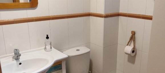 Casa de 3 dormitorios en Aldeamayor de San Martín, Spain No. 178553 10