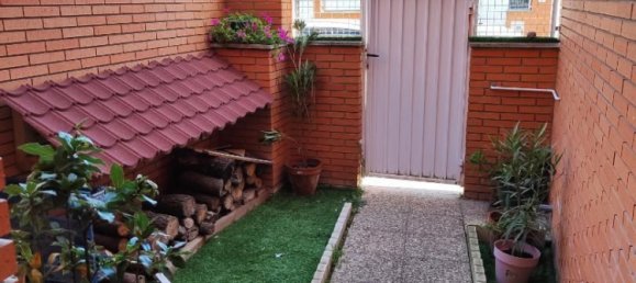 Casa de 3 dormitorios en Aldeamayor de San Martín, Spain No. 178553 3