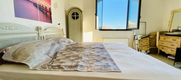 Studio in Lucca, Italy No. 91864 23