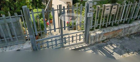 4 Schlafzimmer Wohnung in Serra de' Conti, Italy, Nr. 327099 4