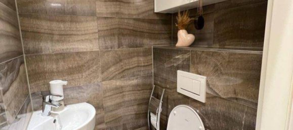 3-salle Appartement à Brigittenau, Austria No. 188780 12