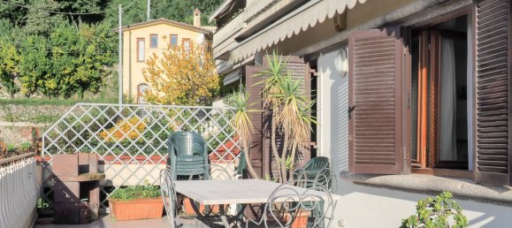 8-Zimmer Wohnung in Massa, Italy, Nr. 191998 2