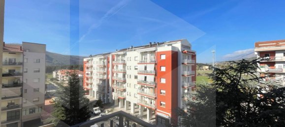 4 rooms Apartment in Avezzano, Italy No. 22256 22