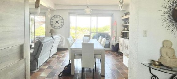 3 bedrooms Villa in Occitanie, France No. 309608 4