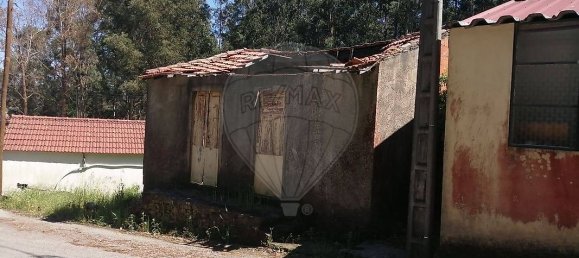 2 bedrooms House in Santa Maria da Feira, Portugal No. 46570 3