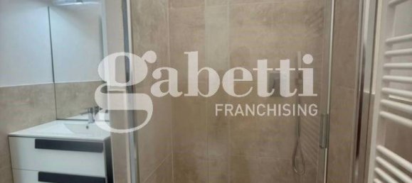 1 bedroom Apartment in Florence, Italy No. 264600 10