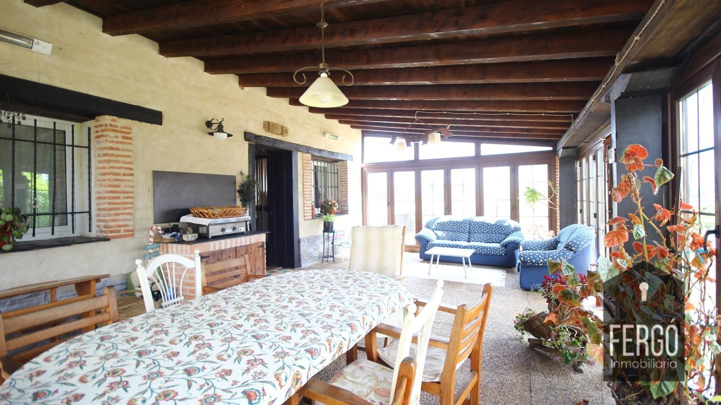 5 Schlafzimmer Haus in San Andres del Rabanedo, Spain, Nr. 28560