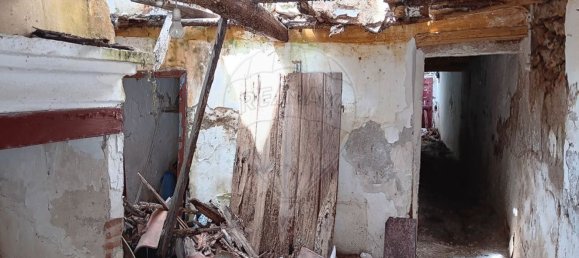 2 bedrooms House in Alpalhao, Portugal No. 22270 4