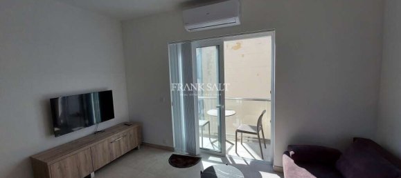 1 bedroom Penthouse in Ghajnsielem, Malta No. 5829 2