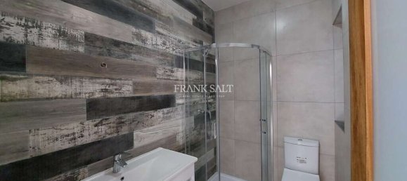 1 bedroom Penthouse in Ghajnsielem, Malta No. 5829 6