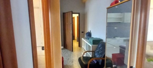 3 rooms Apartment in Piacenza, Italy No. 93969 20