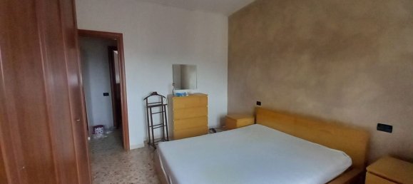 3 rooms Apartment in Piacenza, Italy No. 93969 28