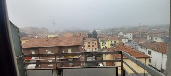 3 rooms Apartment in Piacenza, Italy No. 93969 50