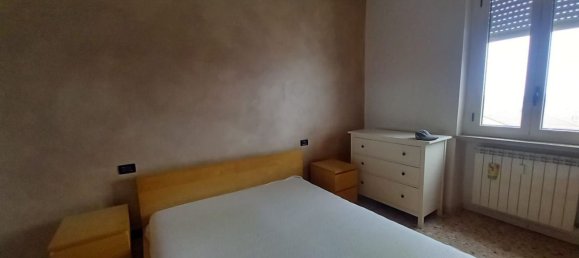 3 rooms Apartment in Piacenza, Italy No. 93969 25