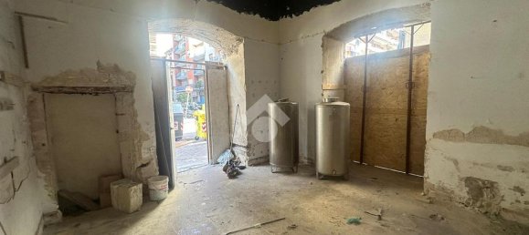 2-Zimmer Gewerbliche Immobilie in Bari, Italy, Nr. 314484 5