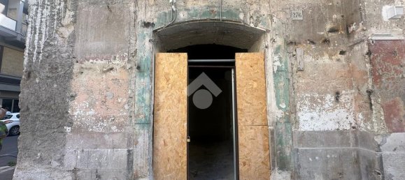 2-Zimmer Gewerbliche Immobilie in Bari, Italy, Nr. 314484 6