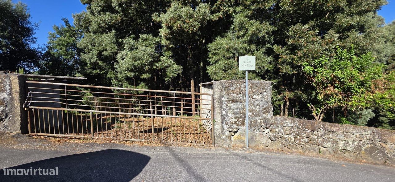 Grundstück in Penafiel, Portugal 220m², Nr. 235186