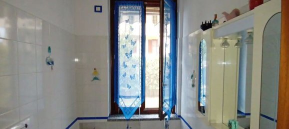 Дом с 4 комнатами в Гамболо, Италия № 202678 5