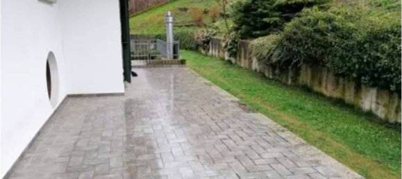 5 bedrooms House in Tornolo, Italy No. 305610 3