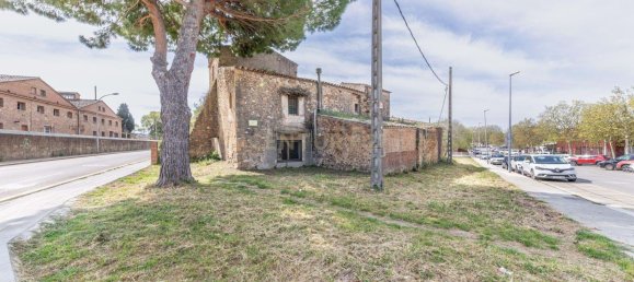 Дом с 9 спальнями в Ла Бисбаль Д'Эмпорда, Испания № 156087 38