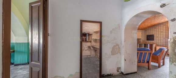 Дом с 9 спальнями в Ла Бисбаль Д'Эмпорда, Испания № 156087 20