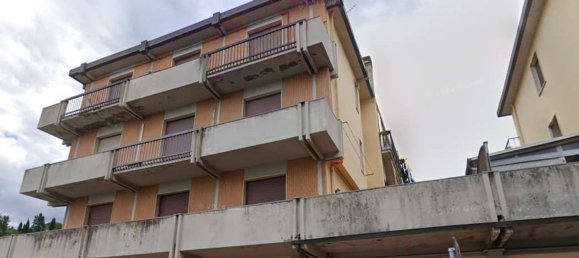 4 rooms Apartment in Castelfiorentino, Italy No. 197235 7