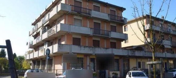 4 rooms Apartment in Castelfiorentino, Italy No. 197235 10