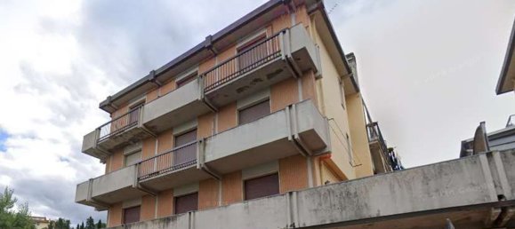 4 rooms Apartment in Castelfiorentino, Italy No. 197235 6
