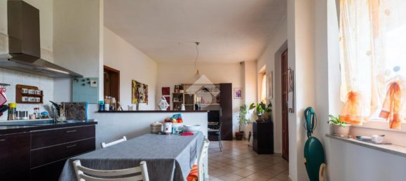 5غرفة شقة في Verzuolo, Italy رقم 34564 2