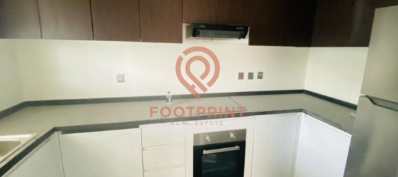 Adosado de 4 dormitorios en Dubai, UAE No. 24700 6