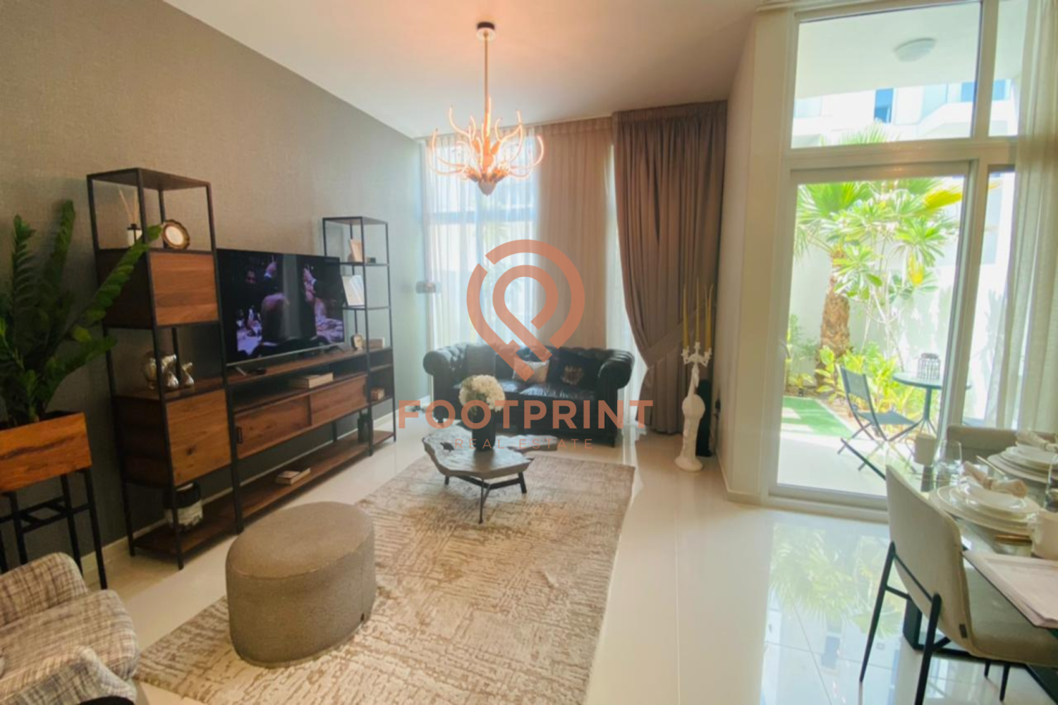 Adosado de 4 dormitorios en Dubai, UAE No. 24700