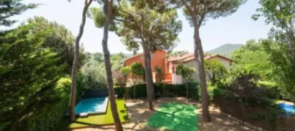 3 Schlafzimmer Haus in Sant Cugat Del Valles, Spain, Nr. 135915 40