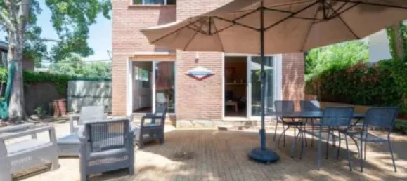 3 Schlafzimmer Haus in Sant Cugat Del Valles, Spain, Nr. 135915 2