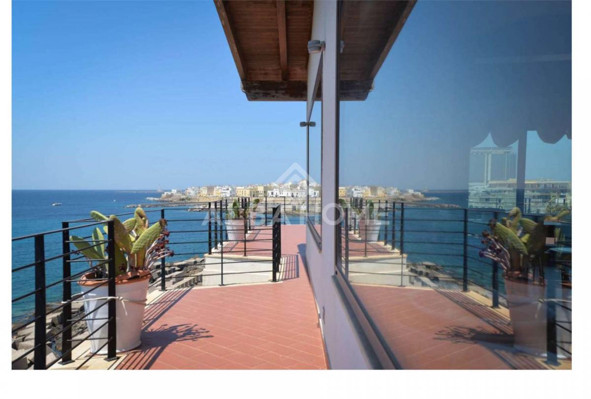 20 bedrooms Villa in Gallipoli, Italy No. 424