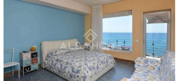 20 bedrooms Villa in Gallipoli, Italy No. 424 12