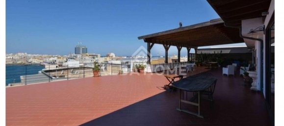 20 bedrooms Villa in Gallipoli, Italy No. 424 4